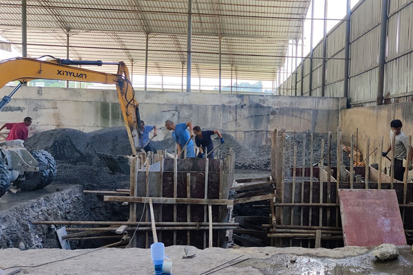Charcoal Making Machine for Sale Installed in China